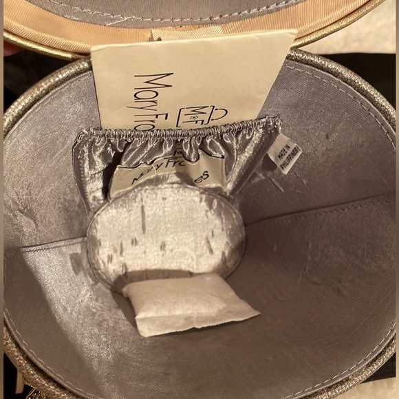 Mary Frances “Drinks for two” purse handbag - Picture 14 of 15